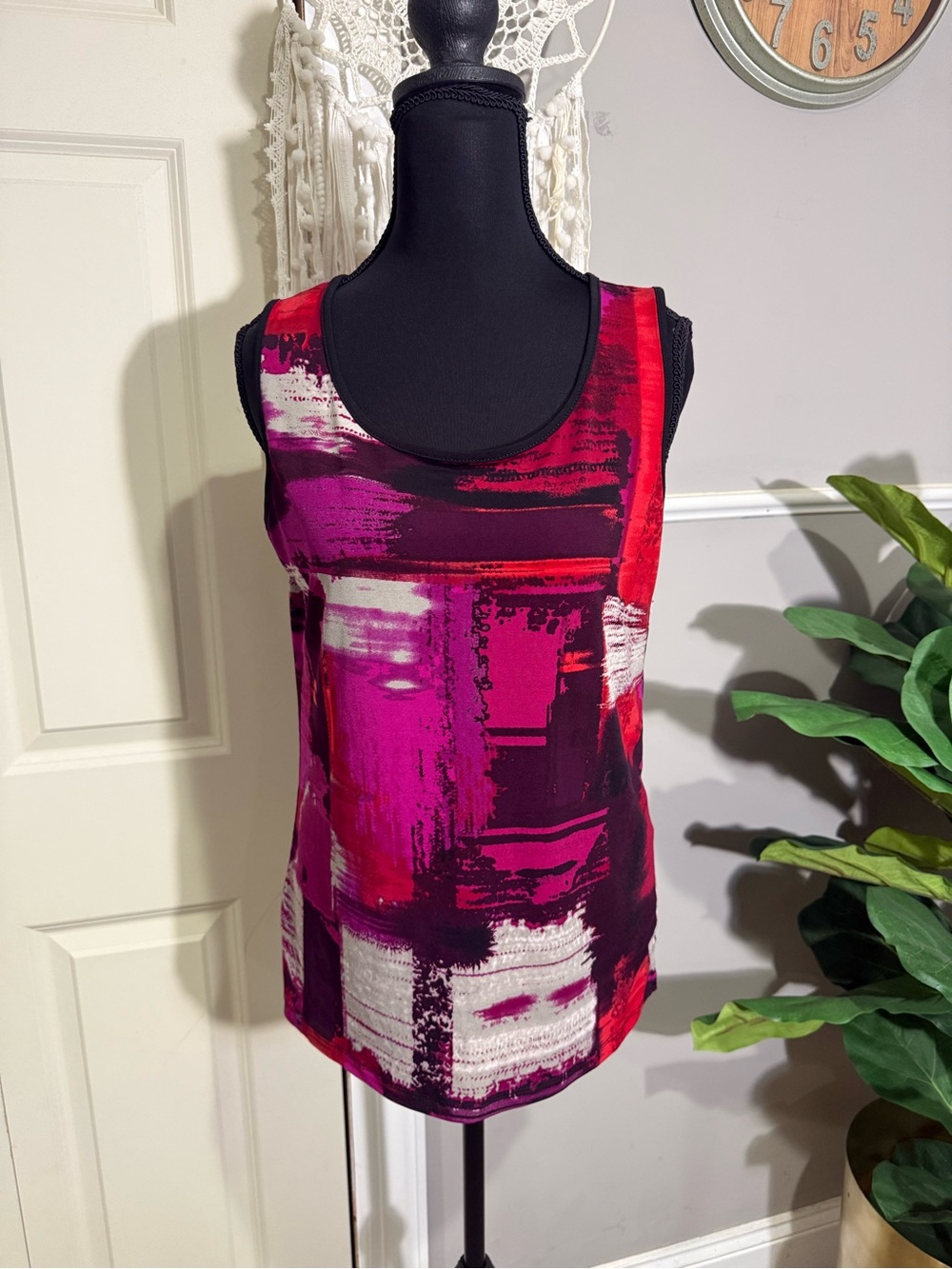 Kasper Abstract Scoop Neck Tank Top - Fuchsia & Red size XS